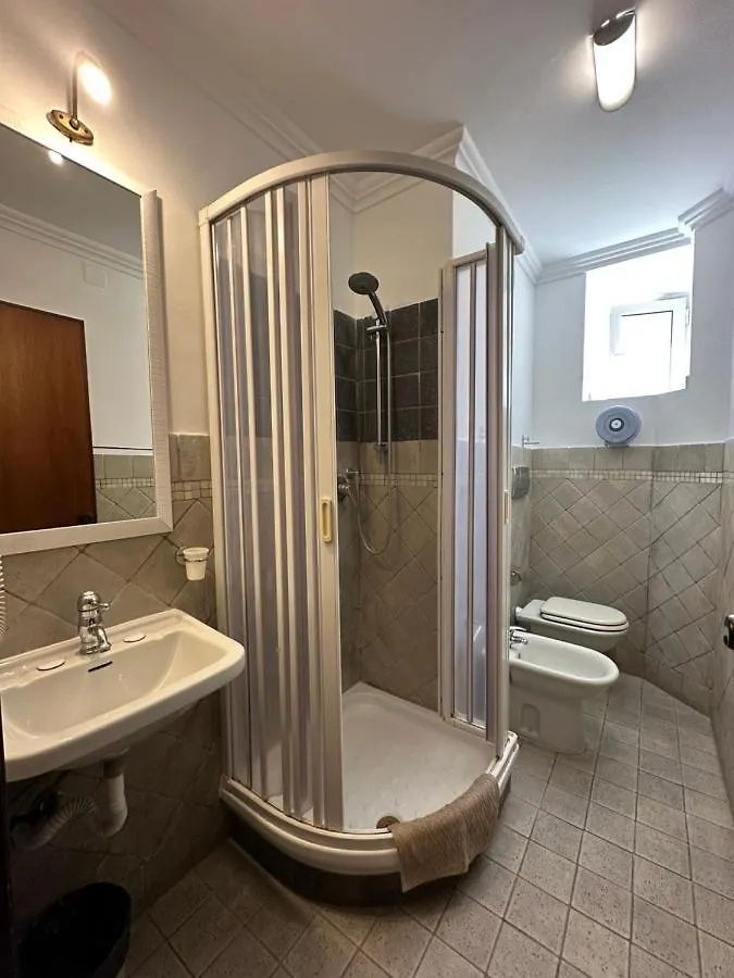 Guest house Alloggio Turistico Rome